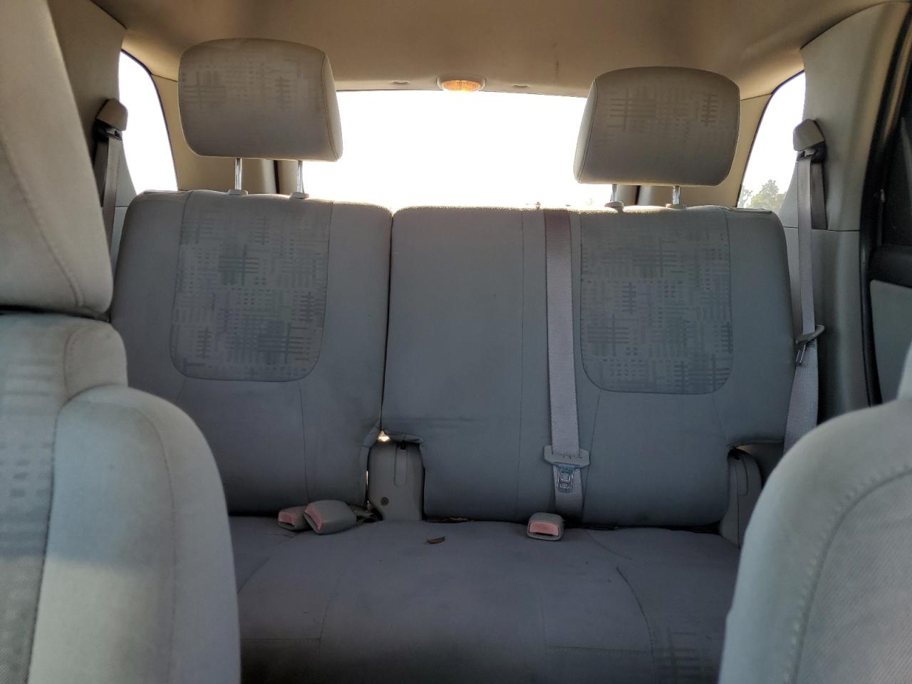 2CNDL13F556108204 2005 Chevrolet Equinox Ls