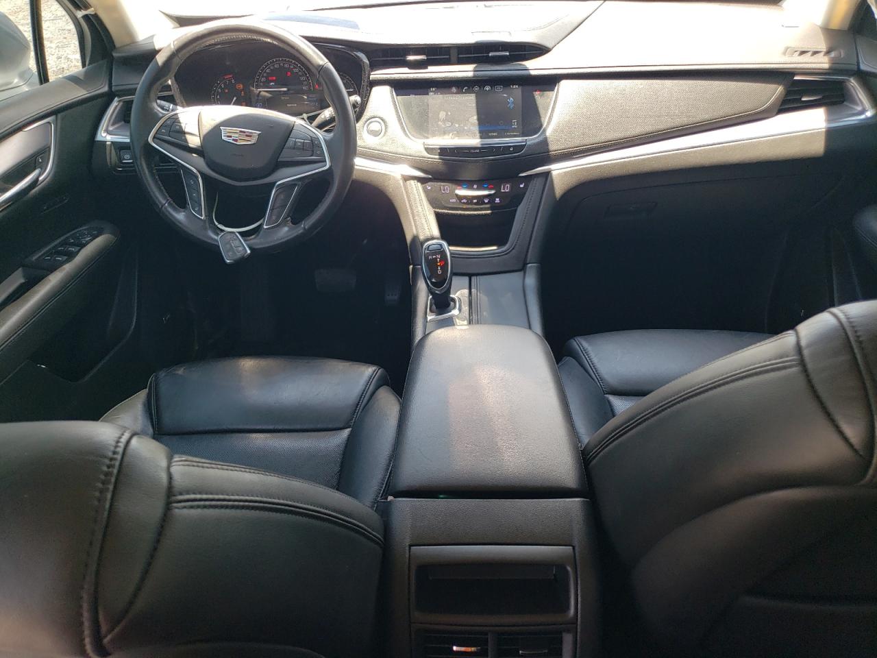 1GYKNCRS9KZ128939 2019 Cadillac Xt5 Luxury