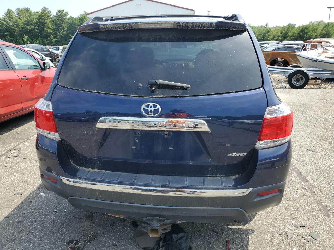 5TDDK3EH5CS116923 2012 Toyota Highlander Limited