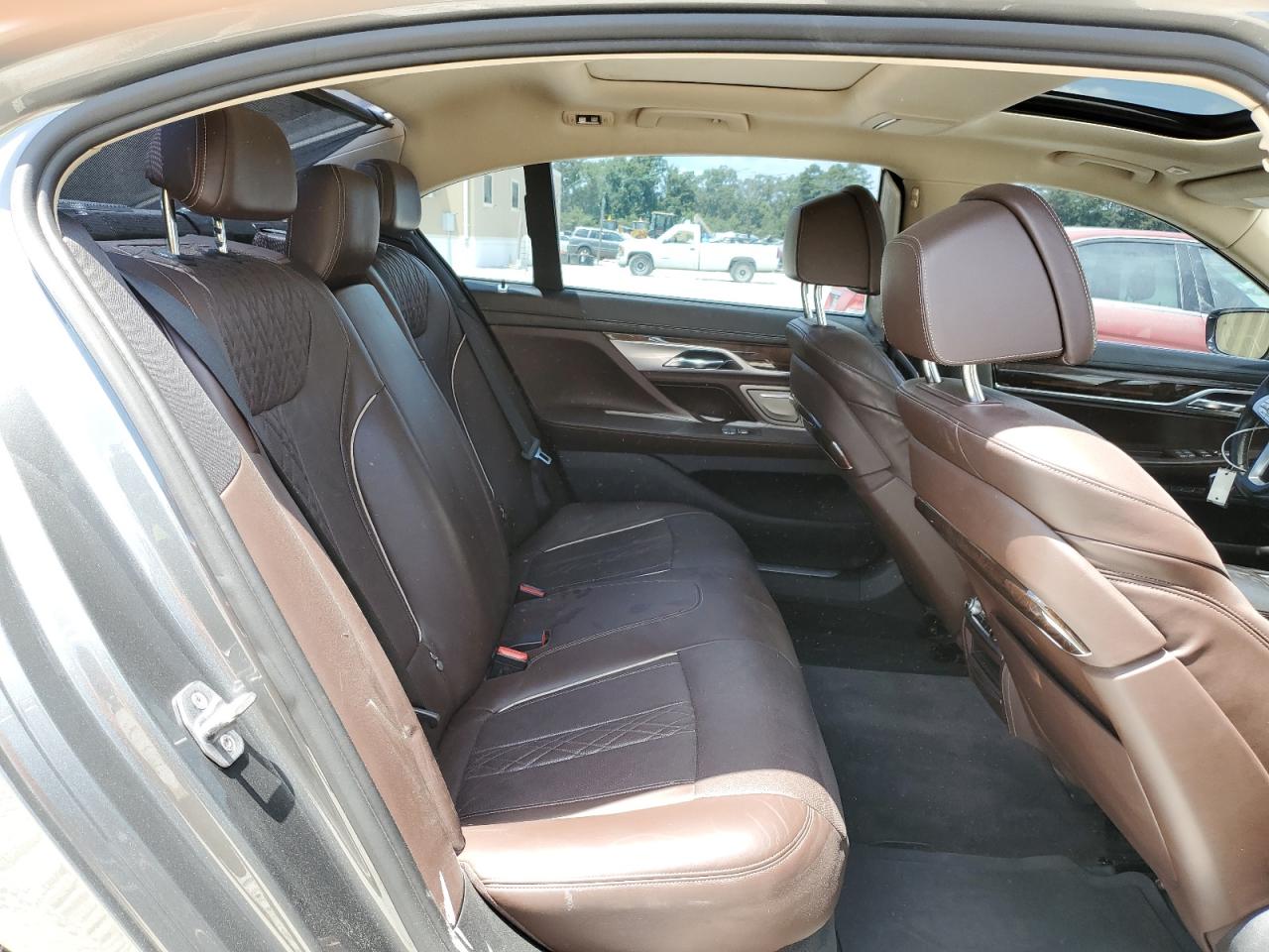 WBA7E2C58GG503986 2016 BMW 740 I