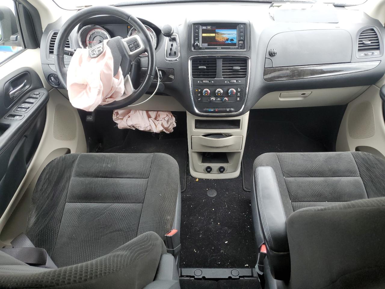 2C4RDGBGXHR651944 2017 Dodge Grand Caravan Se