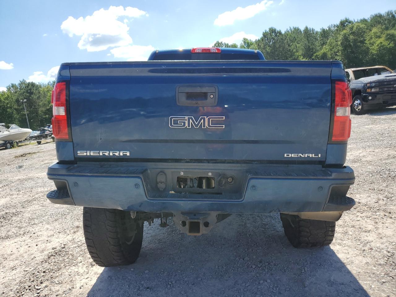 1GT12UEY5HF121989 2017 GMC Sierra K2500 Denali