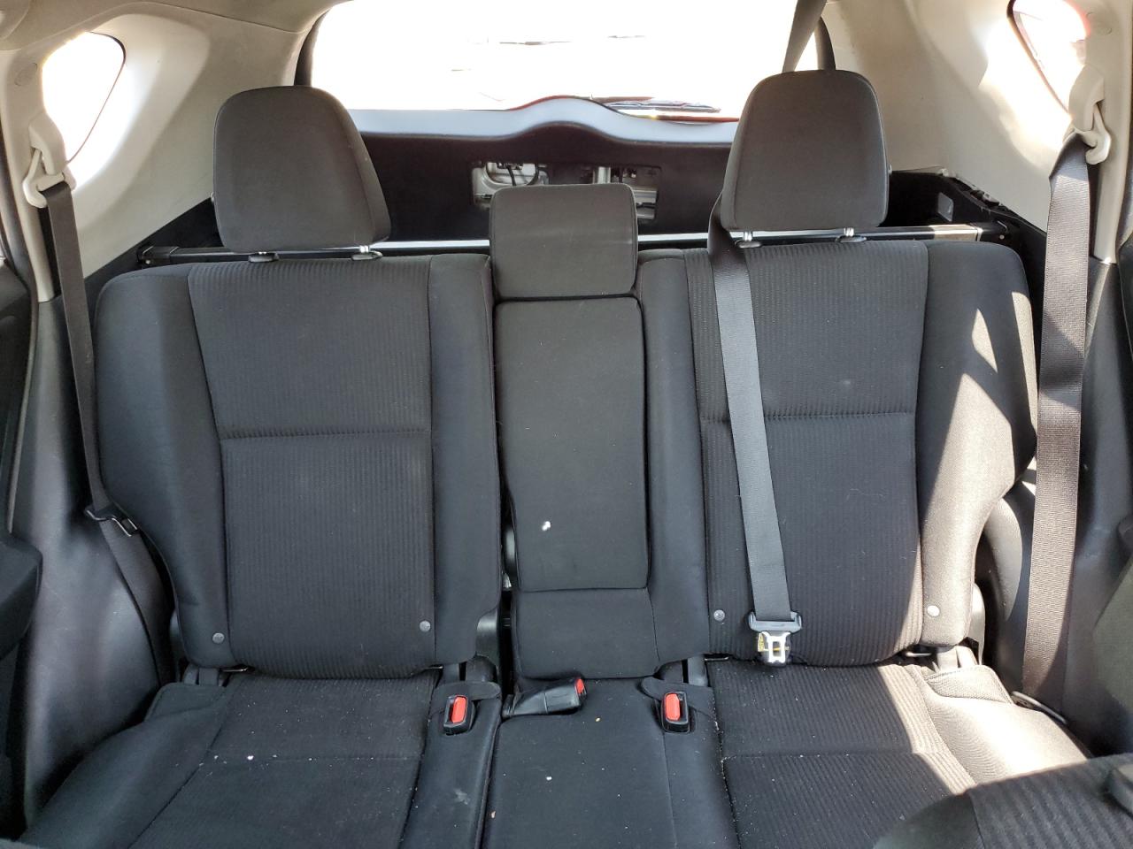 2T3BFREV1HW626504 2017 Toyota Rav4 Le