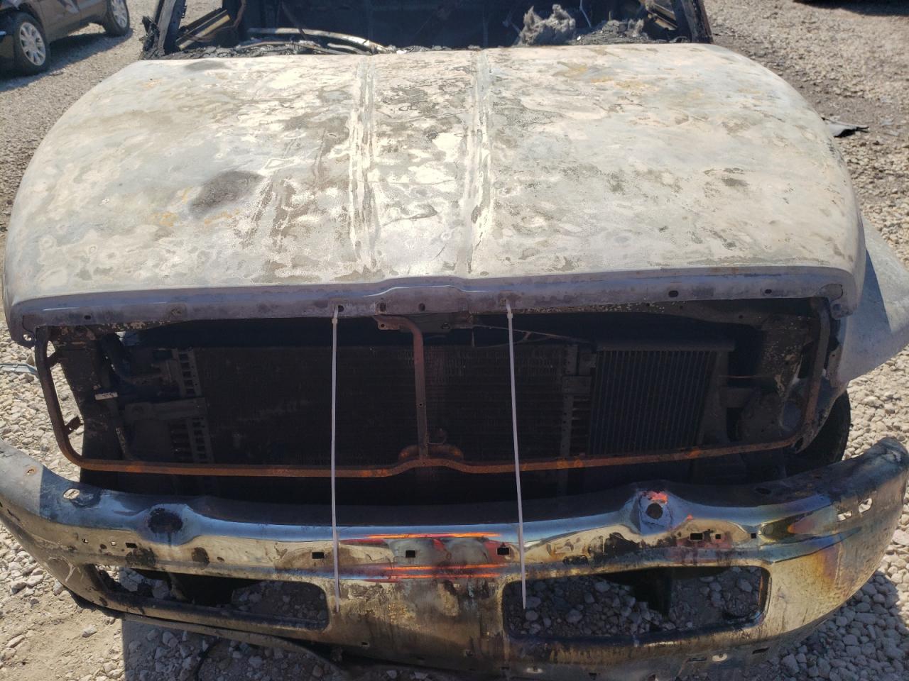 1B7KF23D4WJ166803 1998 Dodge Ram 2500