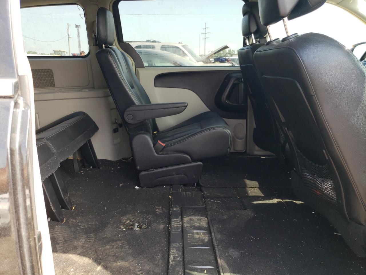 2C4RC1AG0GR253402 2016 Chrysler Town & Country Lx