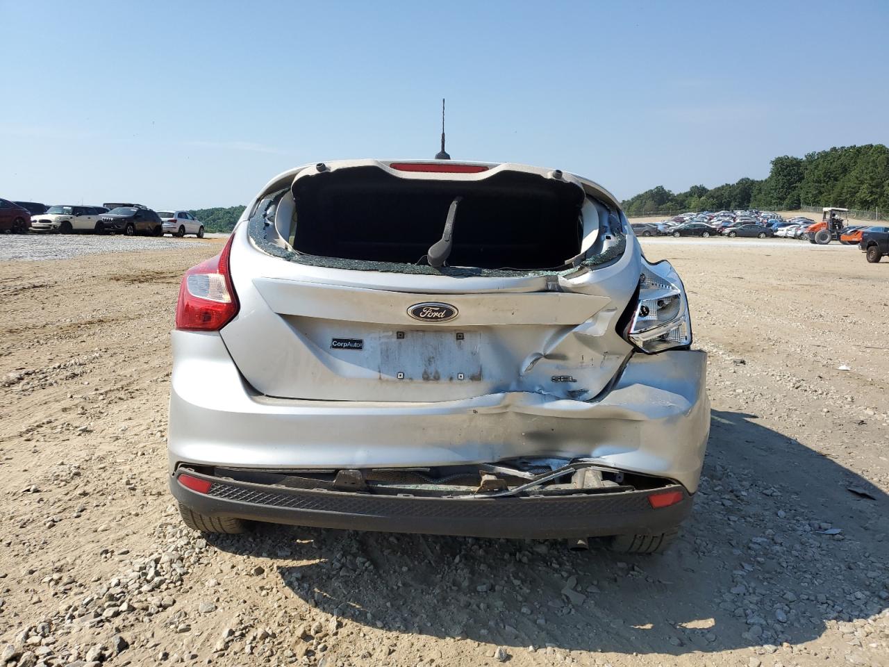 1FAHP3M25CL231092 2012 Ford Focus Sel