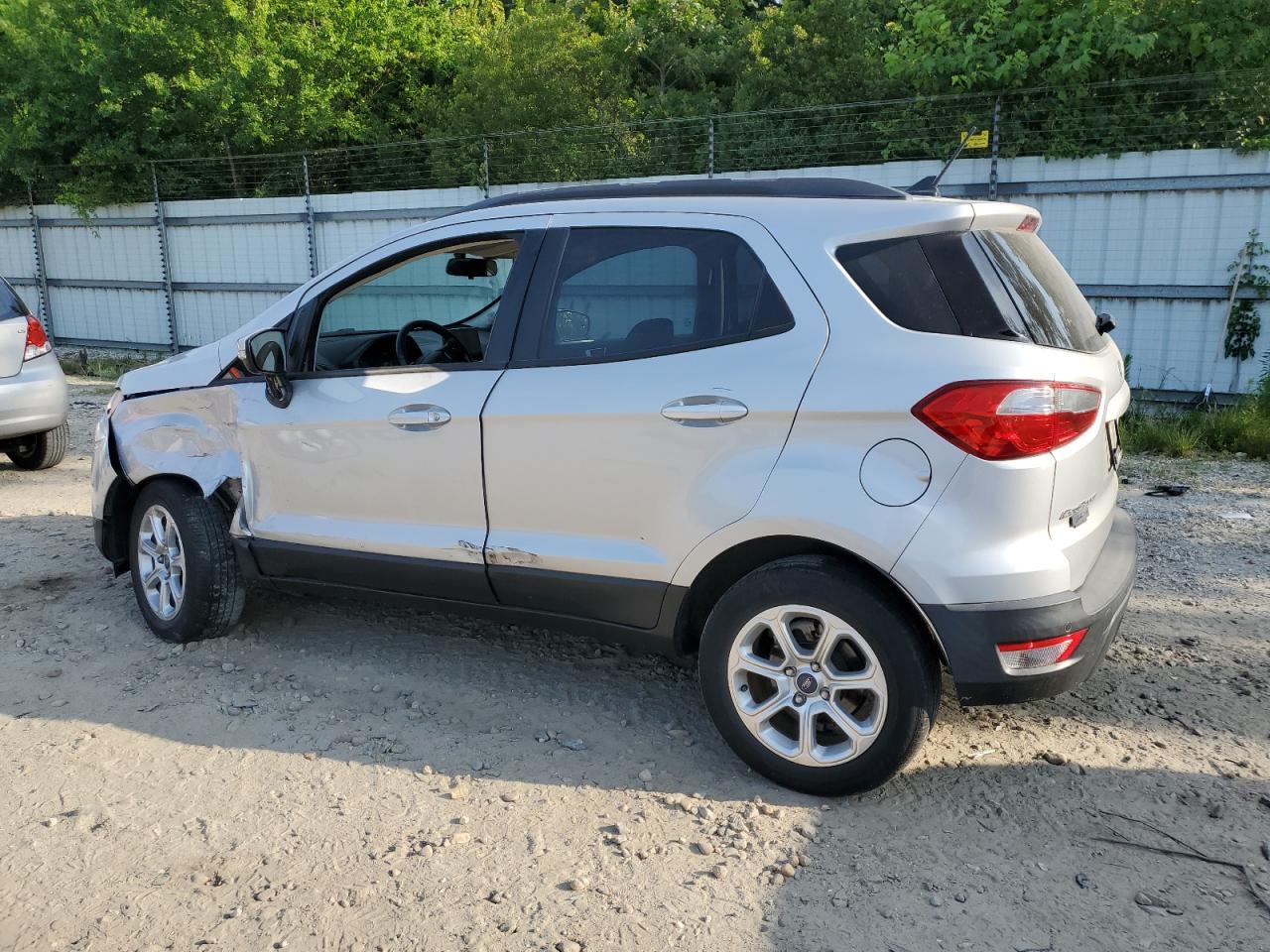 MAJ3P1TE8JC217758 2018 Ford Ecosport Se