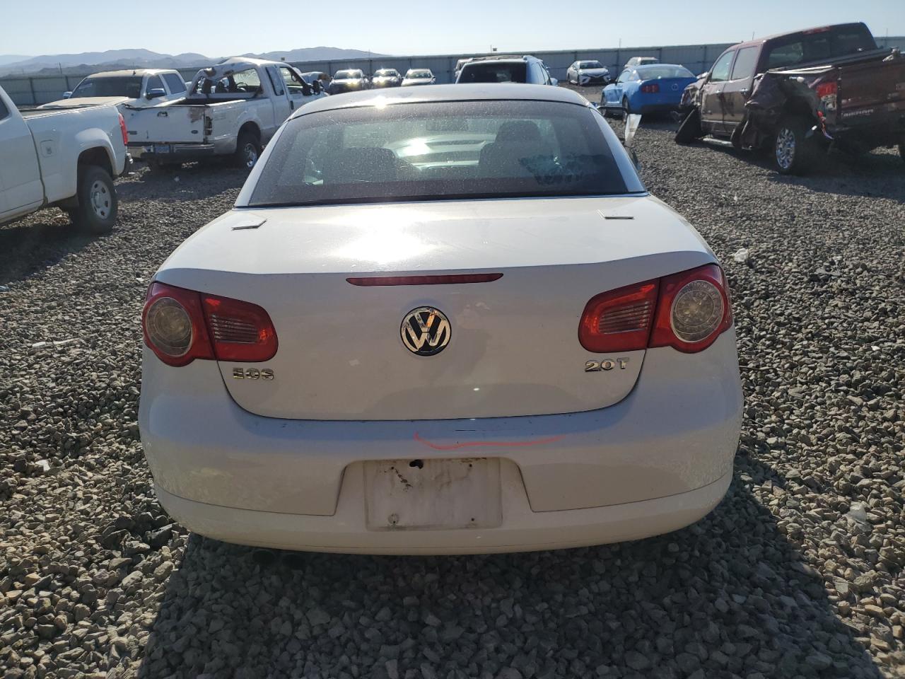 WVWAA71F08V051557 2008 Volkswagen Eos Turbo