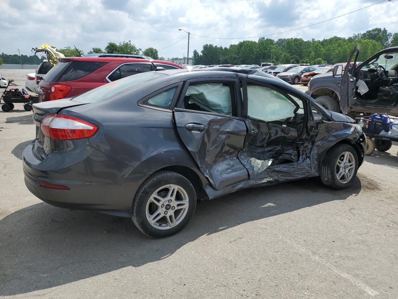 Lot #2713391254 2019 FORD FIESTA SE