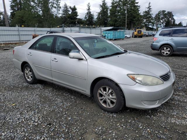 2005 Toyota Camry Le VIN: 4T1BF32K05U107083 Lot: 57144764