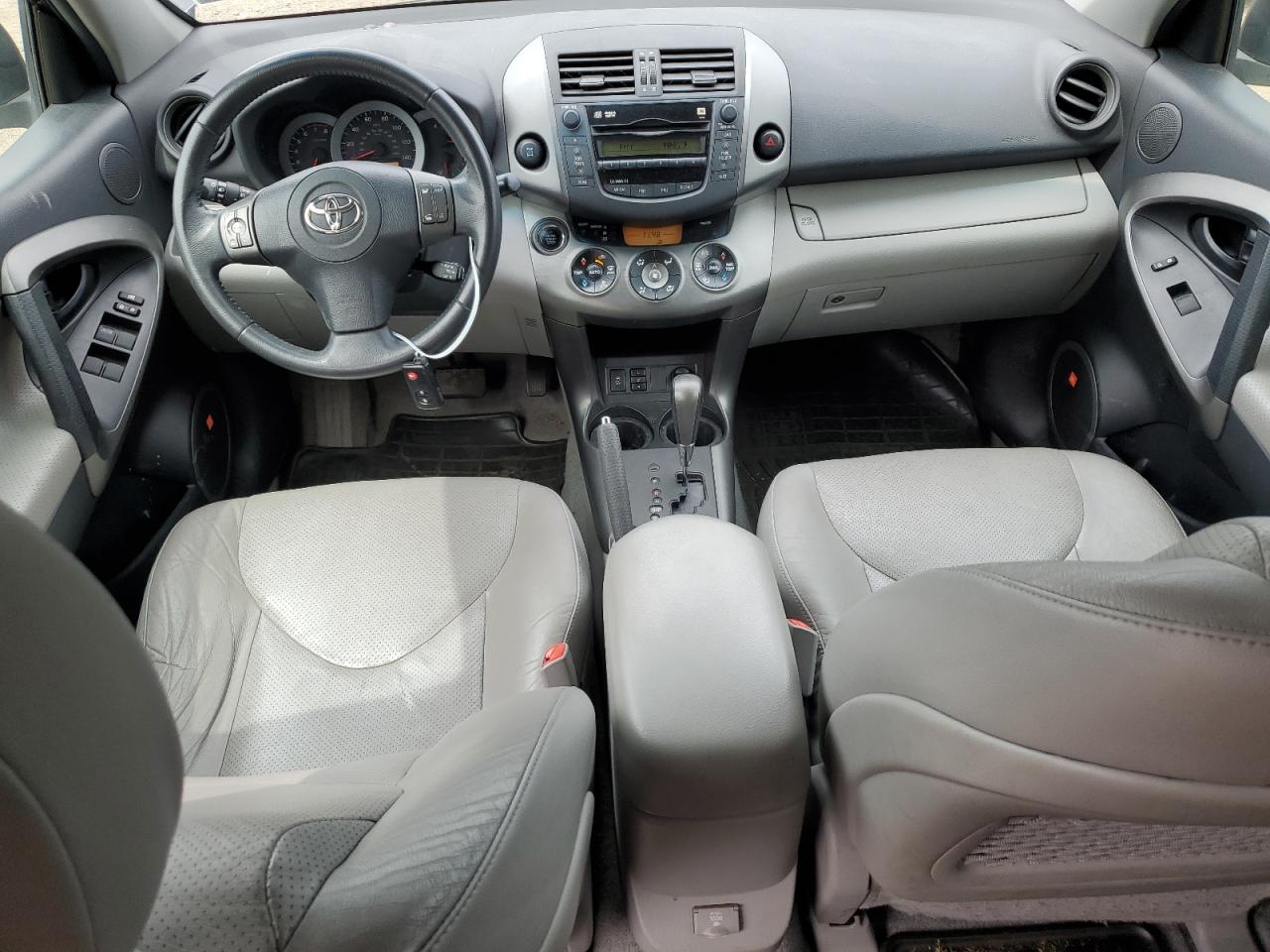 2T3DF4DV4BW150883 2011 Toyota Rav4 Limited