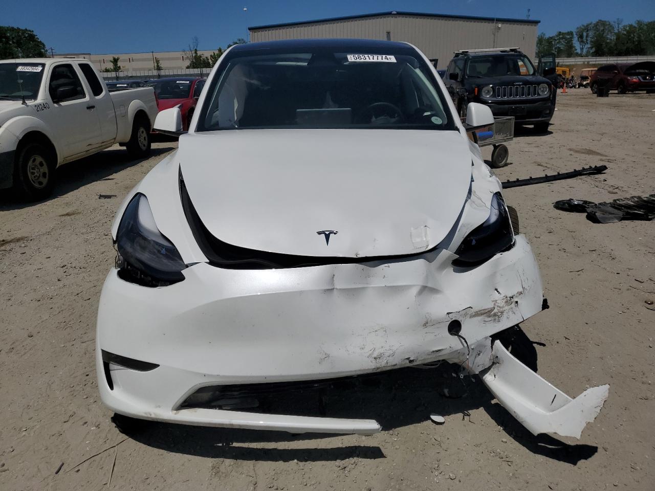 7SAYGDEE7RA257598 2024 Tesla Model Y