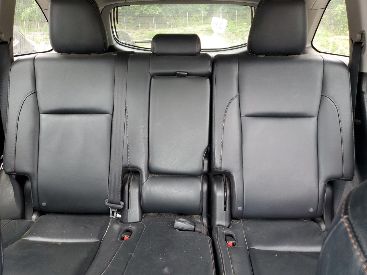 5TDJKRFH6GS331804 2016 Toyota Highlander Xle