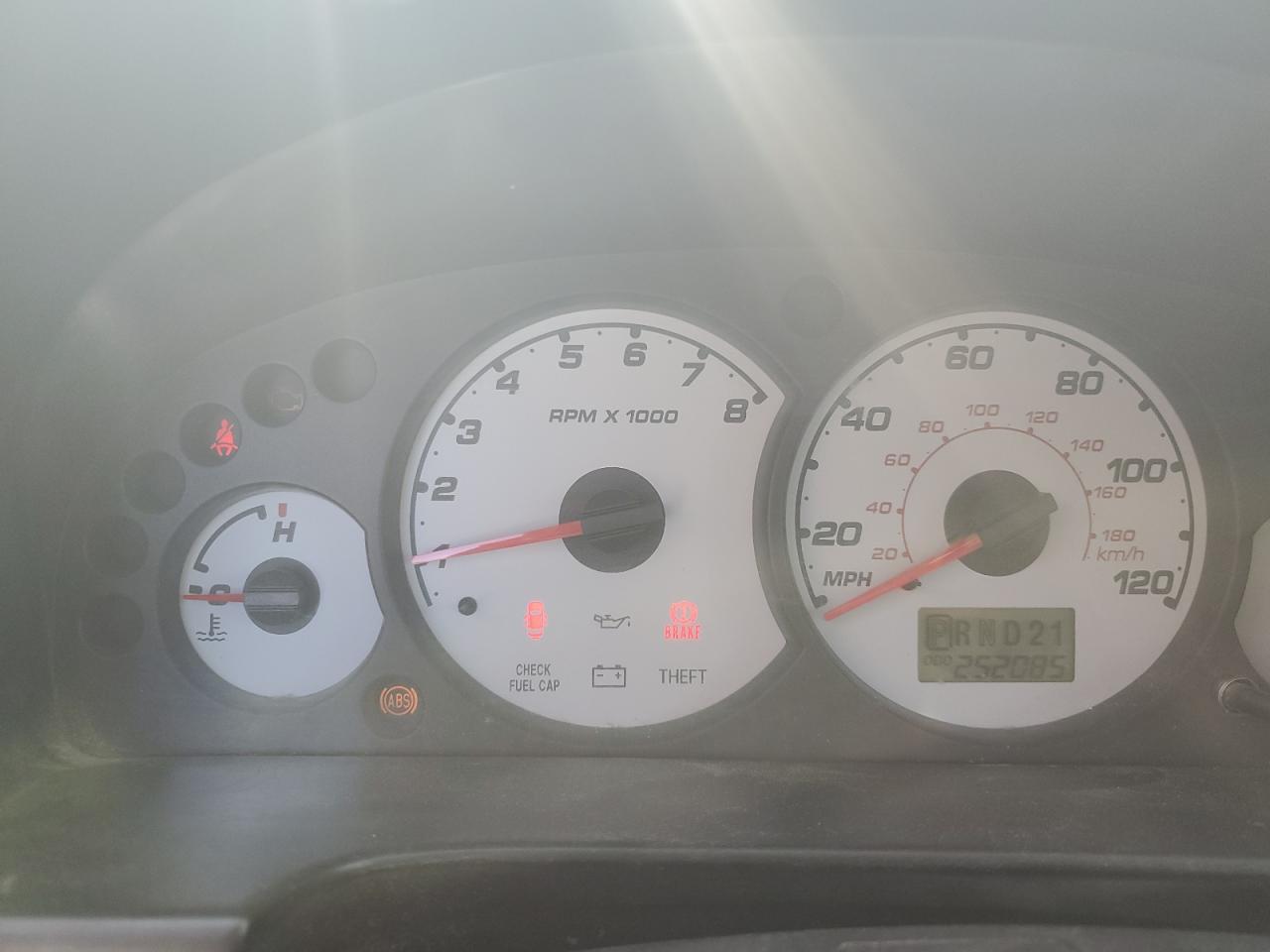 1FMYU04132KD33421 2002 Ford Escape Xlt