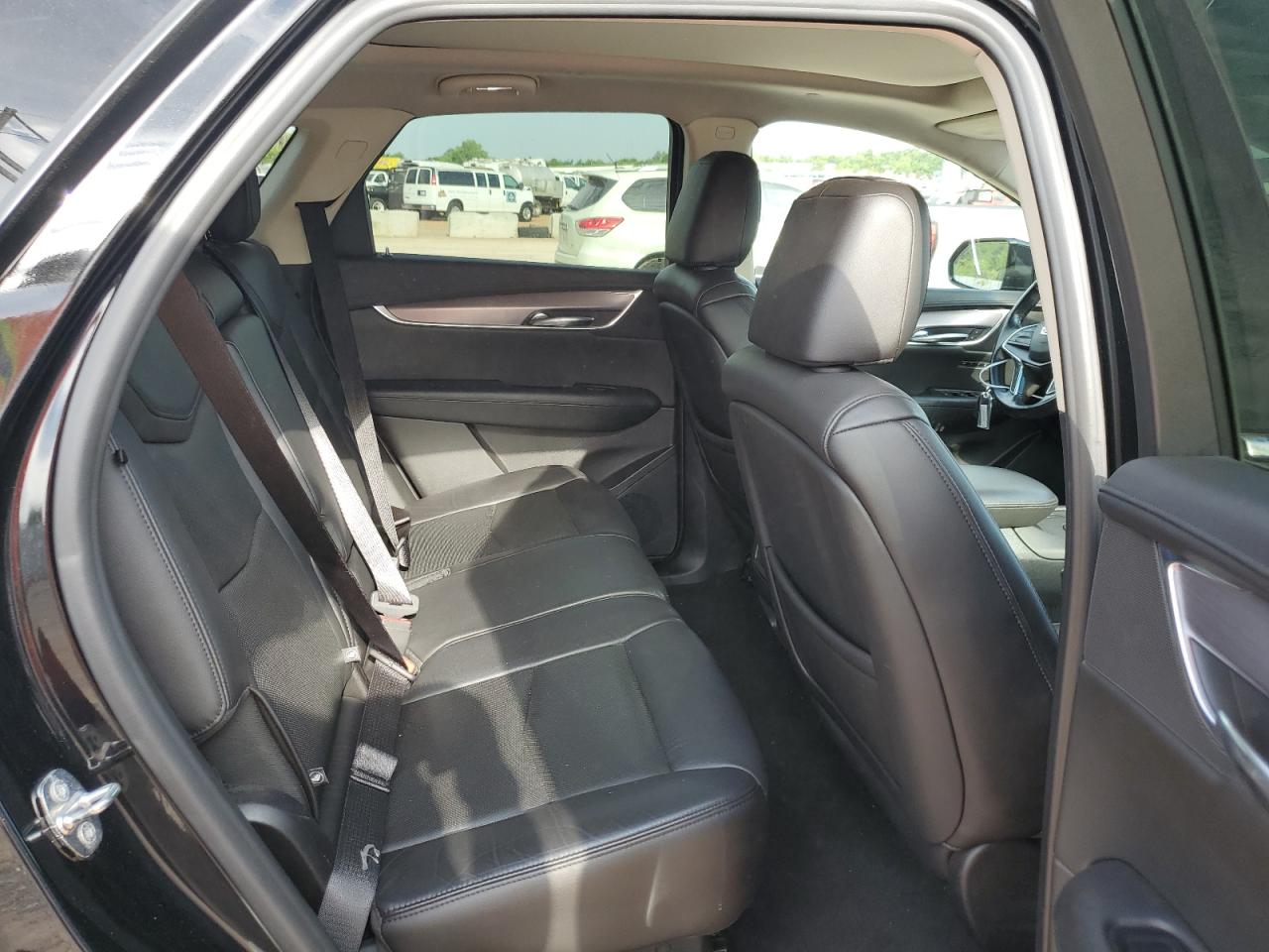 1GYKNCRS7KZ211494 2019 Cadillac Xt5 Luxury