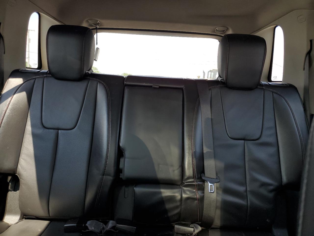 2GKFLUE30G6157755 2016 GMC Terrain Slt