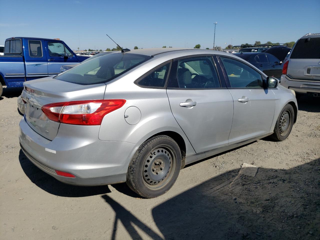 2012 Ford Focus Se vin: 1FAHP3F26CL185494