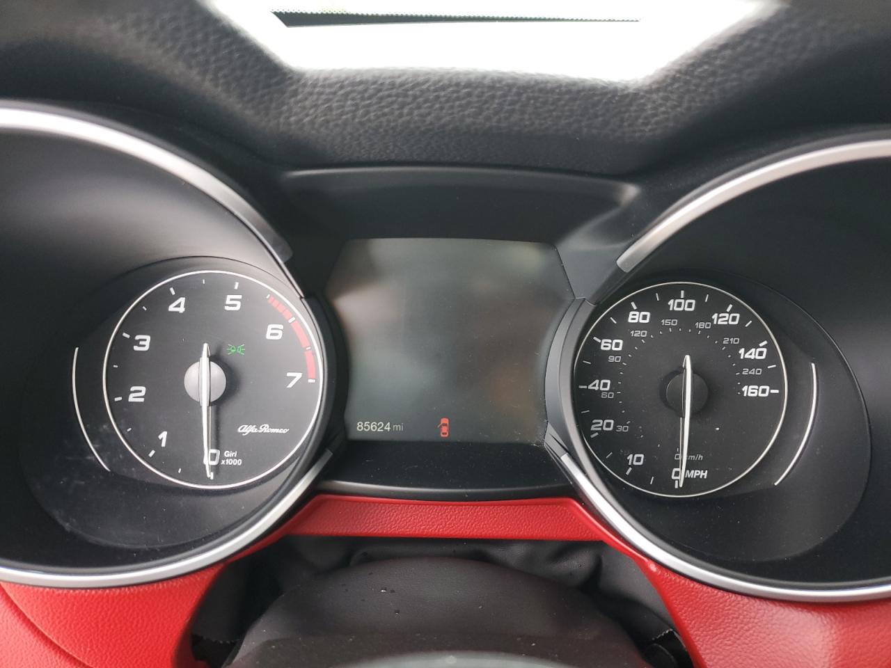 ZASFAKBN8J7B85054 2018 Alfa Romeo Stelvio Ti