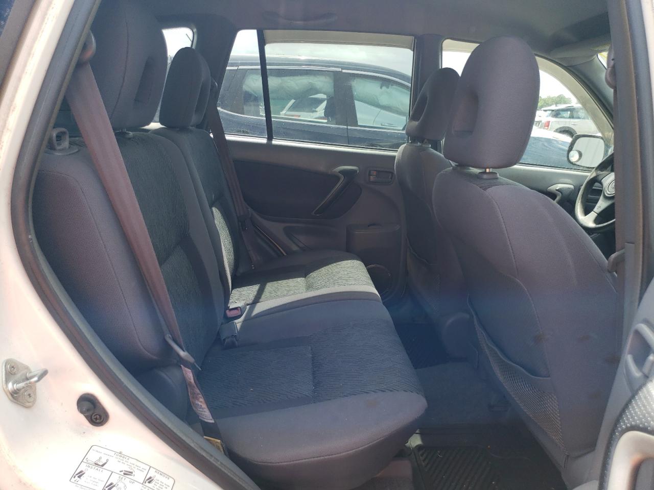 JTEGH20V830118280 2003 Toyota Rav4