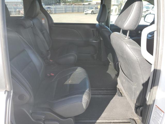 2017 TOYOTA SIENNA SE 5TDXZ3DC5HS809948