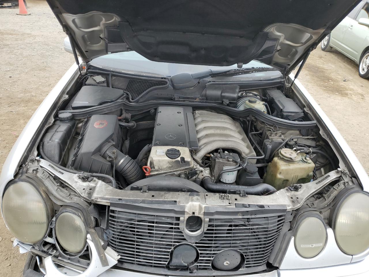 WDBJF25H1XA930649 1999 Mercedes-Benz E 300Td