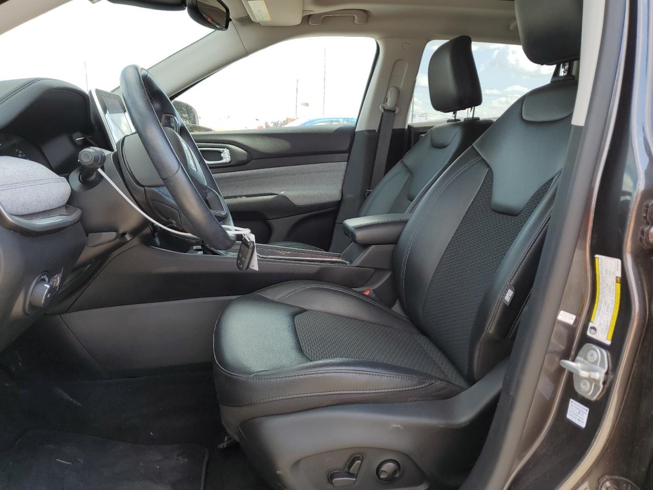 3C4NJCBB6NT120172 2022 Jeep Compass Latitude