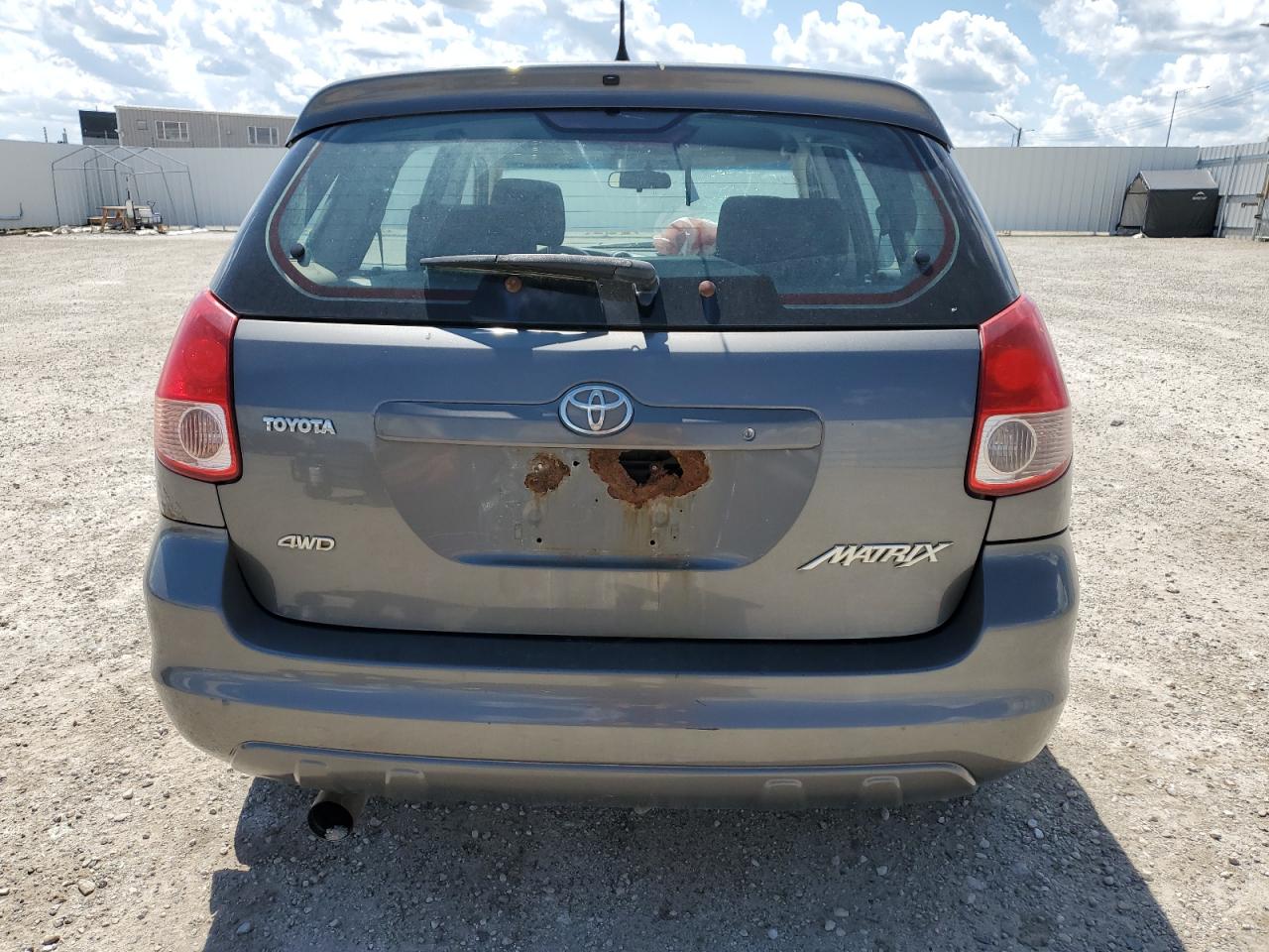 2T1LR32E14C821956 2004 Toyota Corolla Matrix Base