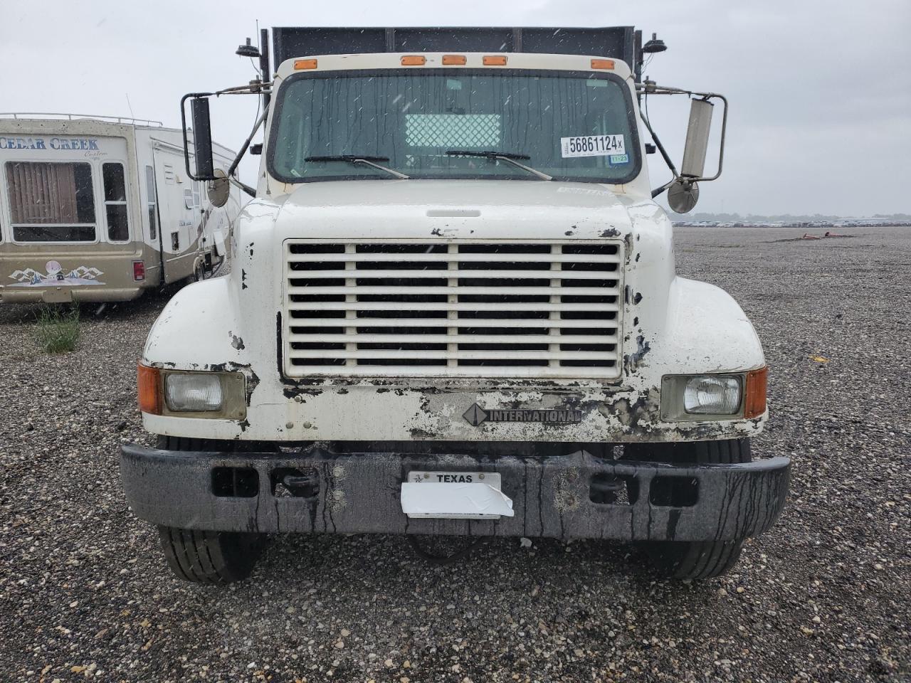 1HTSCAAM9TH276435 1996 International 4000 4700