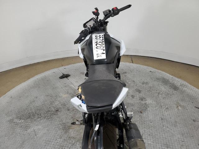 2023 SUZUKI MOTORCYCLE JS1EM11B2P7100130