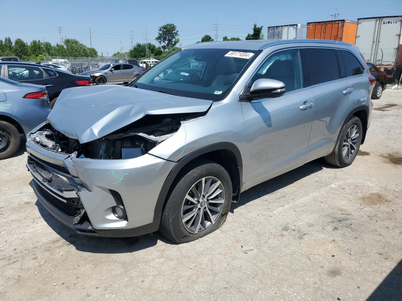 TOYOTA HIGHLANDER SE