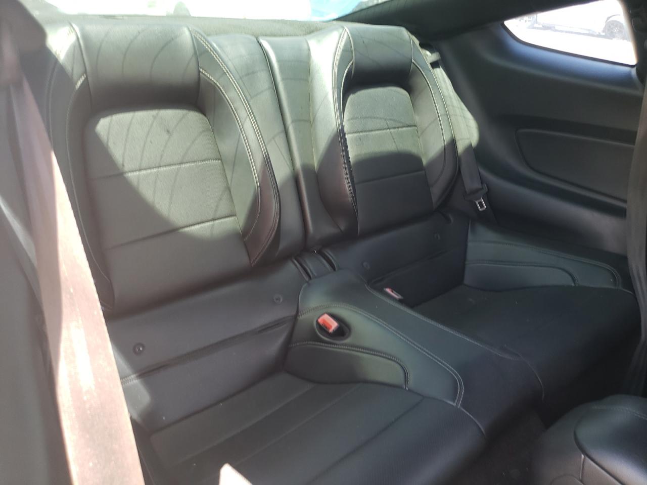 1FA6P8THXJ5137463 2018 Ford Mustang