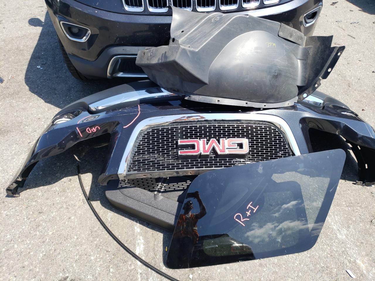 1GKKVPED3CJ363250 2012 GMC Acadia Sle