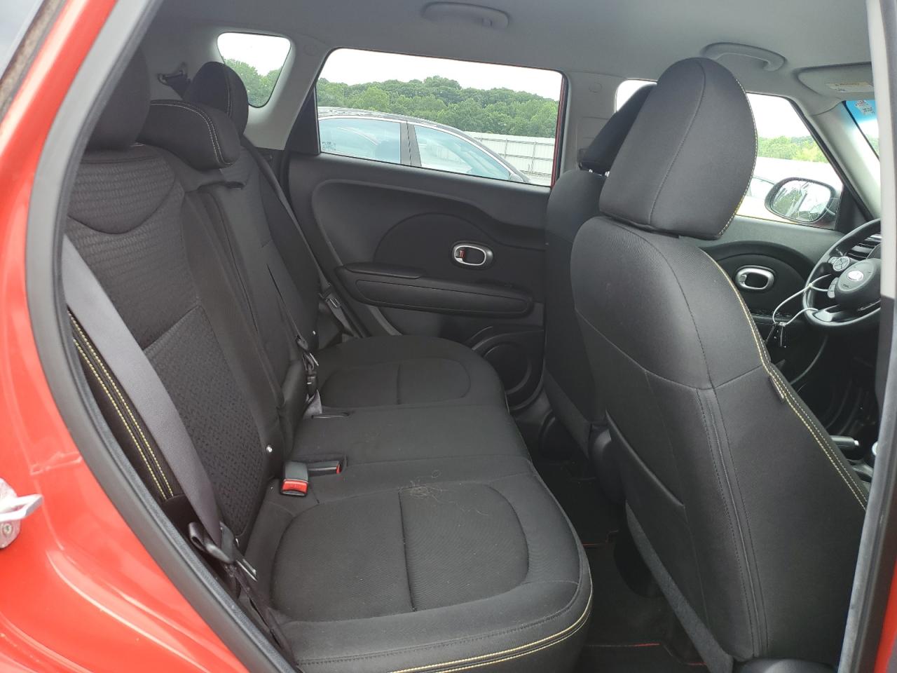 KNDJP3A57F7758672 2015 Kia Soul +