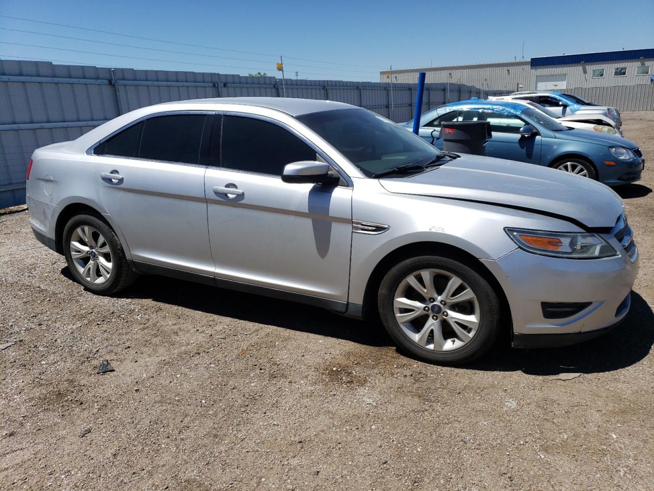 1FAHP2HW1BG138116 2011 Ford Taurus Sel