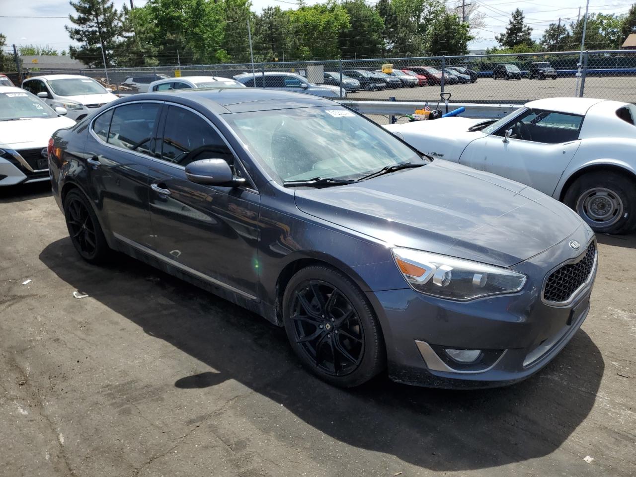 2015 Kia Cadenza Premium vin: KNALN4D79F5175966