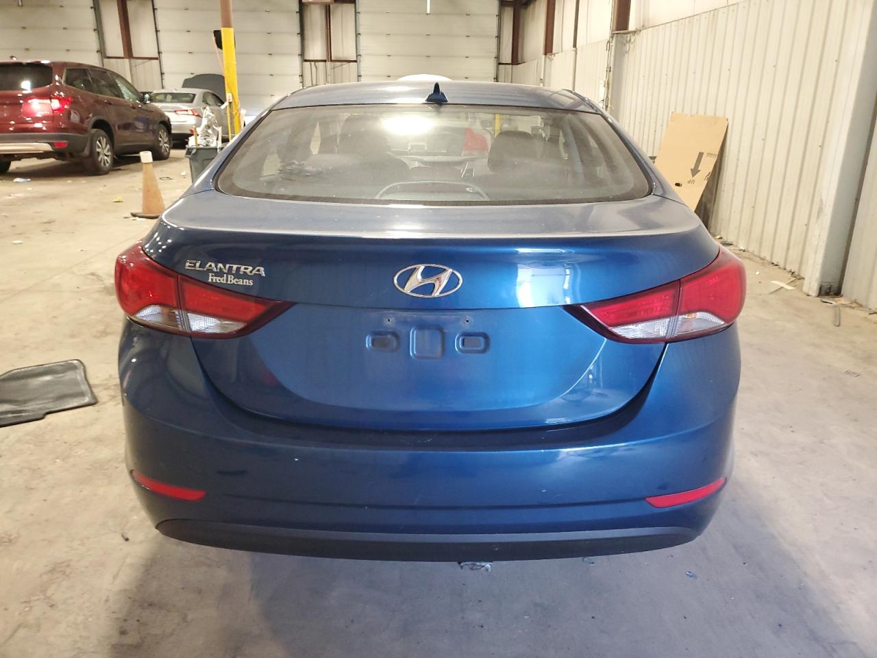 2016 Hyundai Elantra Se vin: KMHDH4AE3GU655683