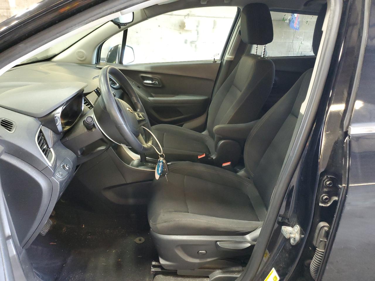 3GNCJPSB9JL148497 2018 Chevrolet Trax 1Lt