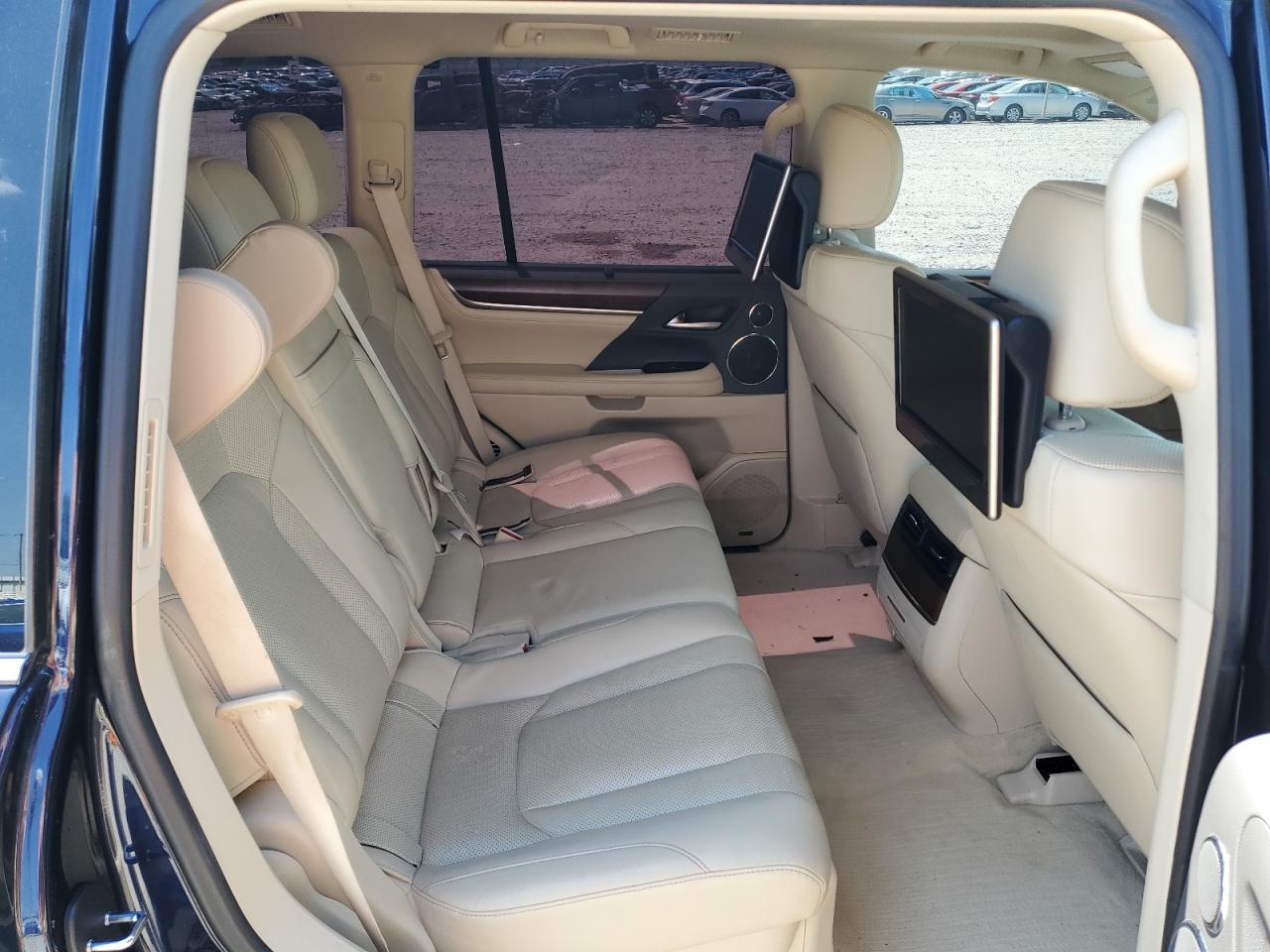 JTJHY7AX7H4239823 2017 Lexus Lx 570