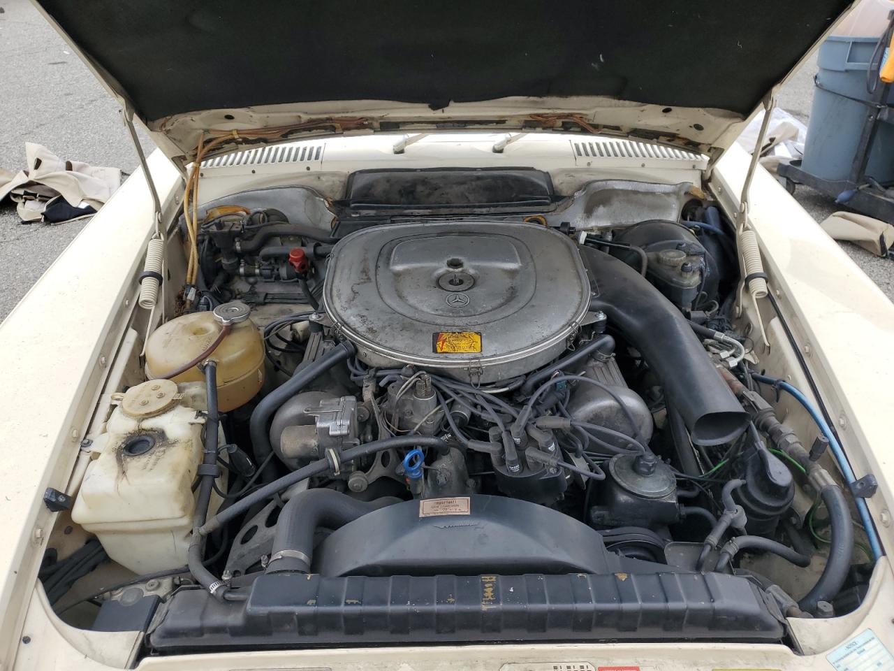 WDBBA45C2FA030151 1985 Mercedes-Benz 380 Sl