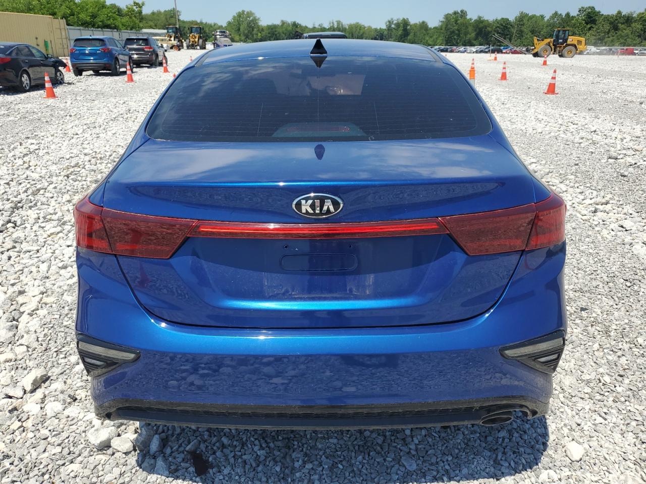 3KPF24AD2ME412009 2021 Kia Forte Fe