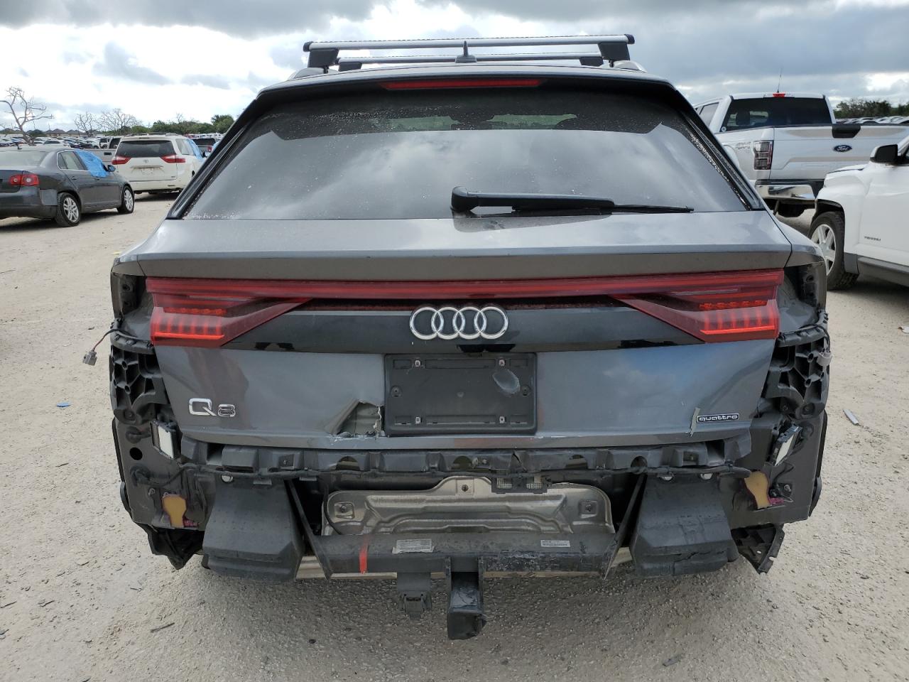 WA1AVAF19KD010222 2019 Audi Q8 Premium