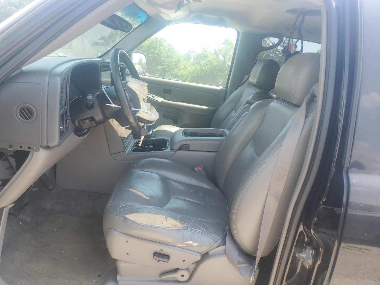 1GNEC13Z24R235439 2004 Chevrolet Tahoe C1500