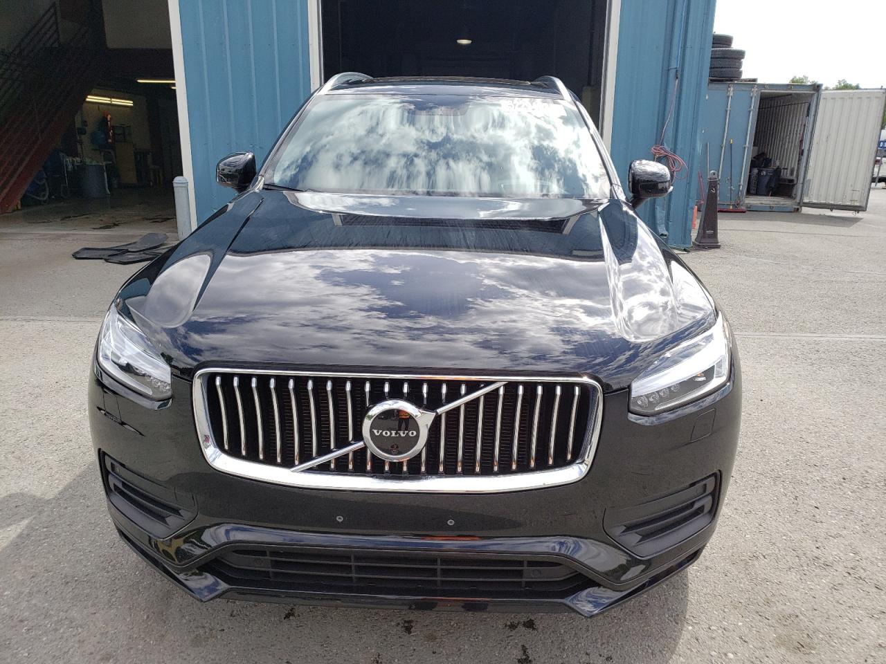 YV4A22PK4N1783081 2022 Volvo Xc90 T6 Momentum