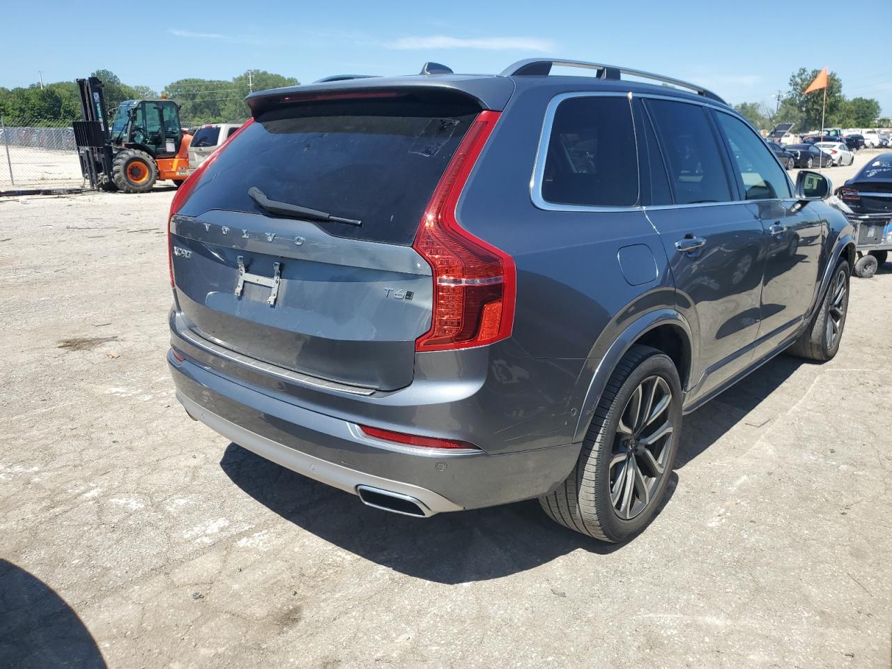 YV4A22PK8J1198613 2018 Volvo Xc90 T6