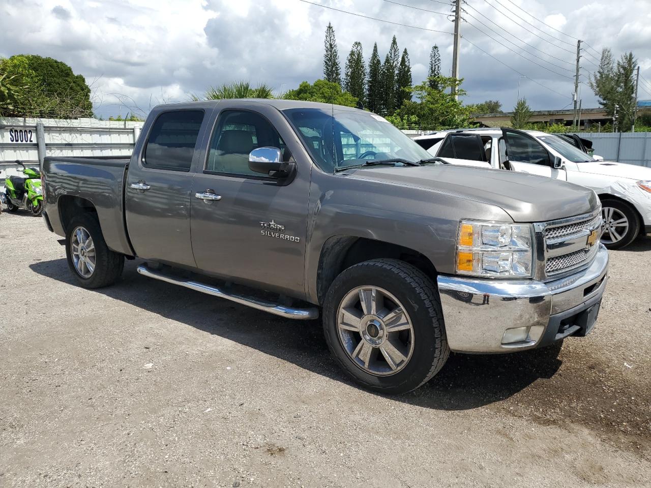 2012 Chevrolet Silverado K1500 Lt vin: 3GCPKSE70CG304200