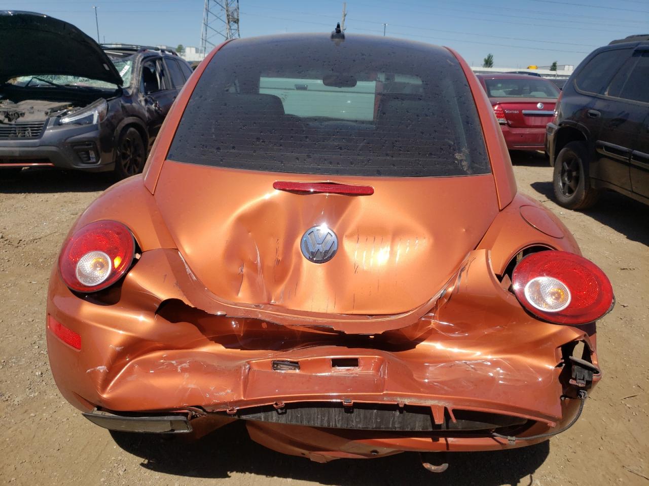 3VWRW3AG5AM035048 2010 Volkswagen New Beetle