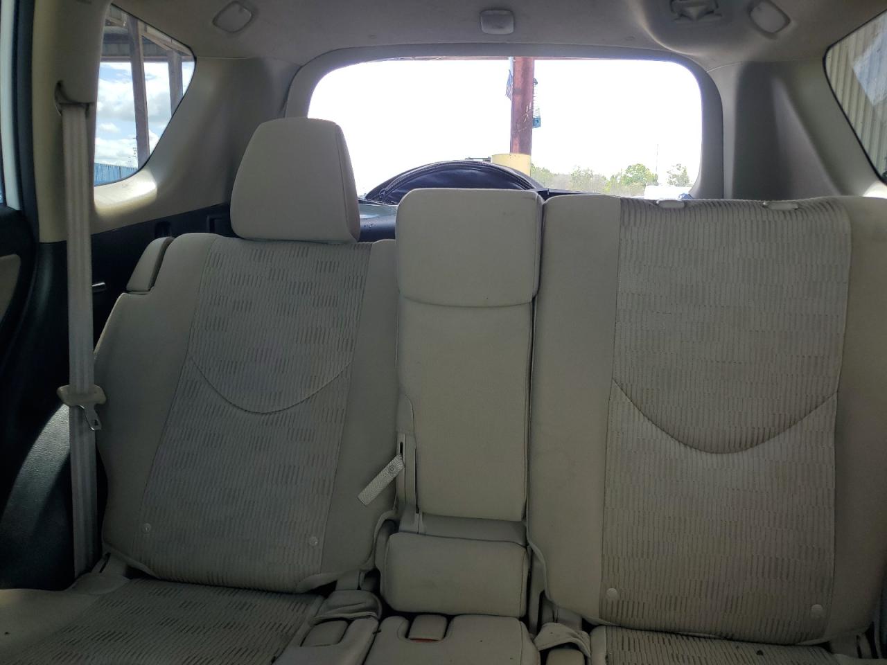 2T3ZF4DV6BW088960 2011 Toyota Rav4