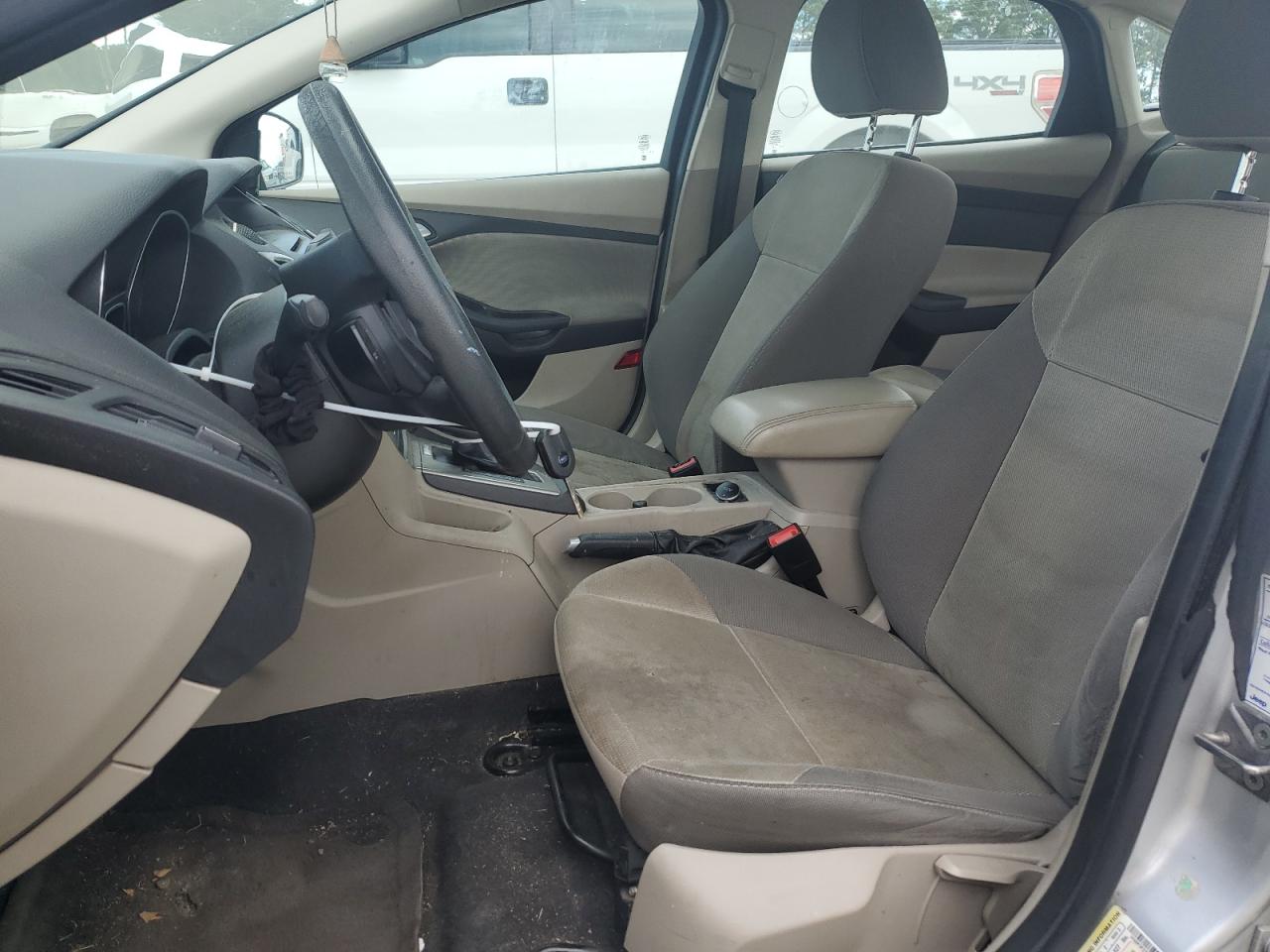 1FADP3F22EL203071 2014 Ford Focus Se