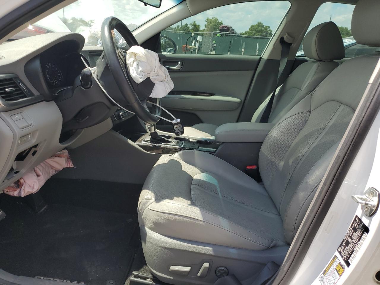 5XXGU4L34HG169352 2017 Kia Optima Ex