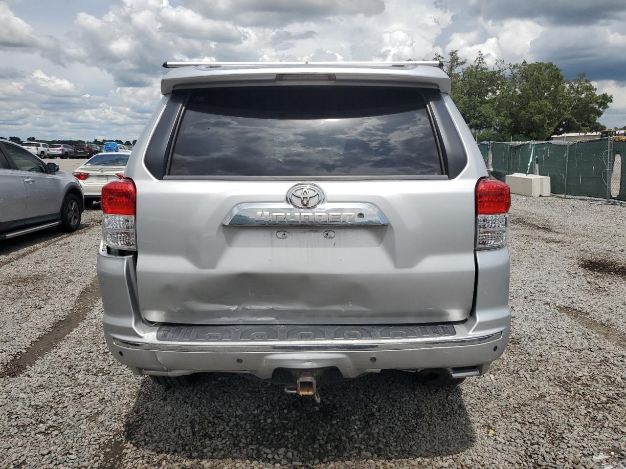 JTEBU5JR4B5056869 2011 Toyota 4Runner Sr5